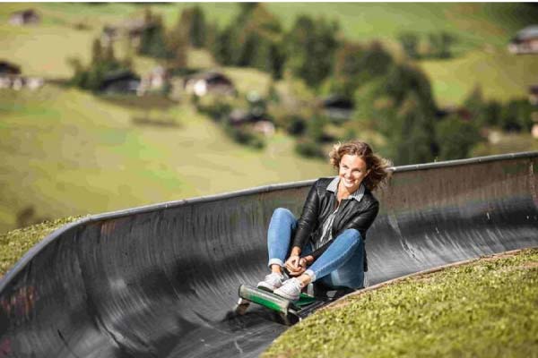 Piste de luge d'été à la Clusaz