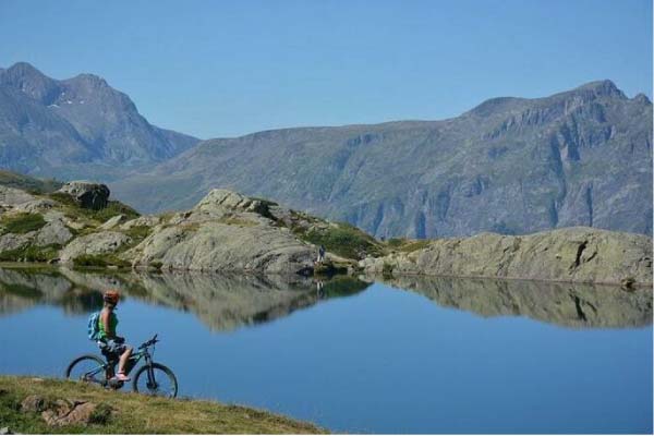 Tour des lacs à l'Alpe d'Huez